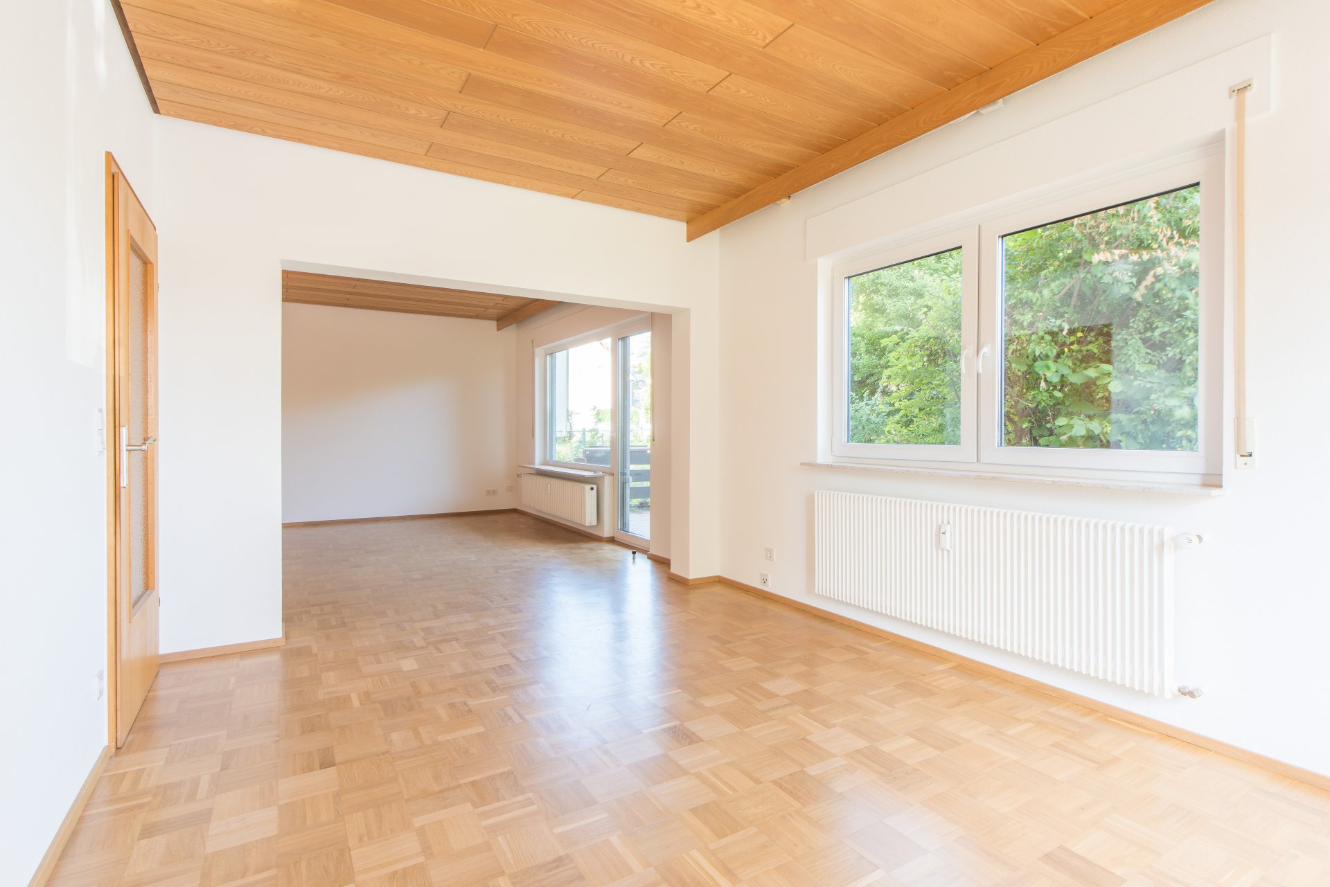 Der Essbereich könnte leicht in ein drittes Schlafzimmer abgeteilt werden - Oliver Reifferscheid - Immobilienmakler Darmstadt