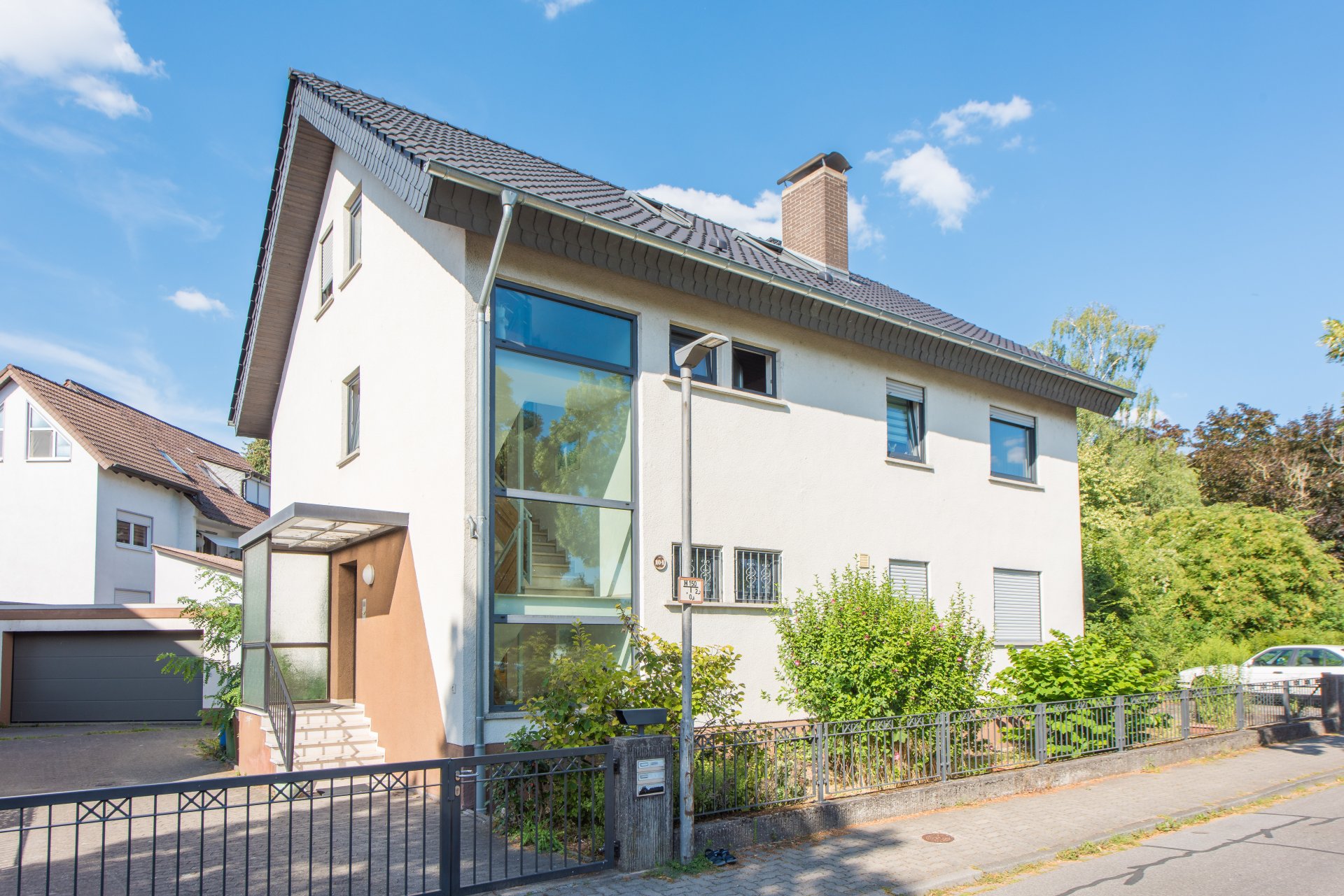 Bensheim - 3 Familienhaus zum selbst nutzen, oder Kapitalanlage, umfangreich saniert, schöne Grundrisse
